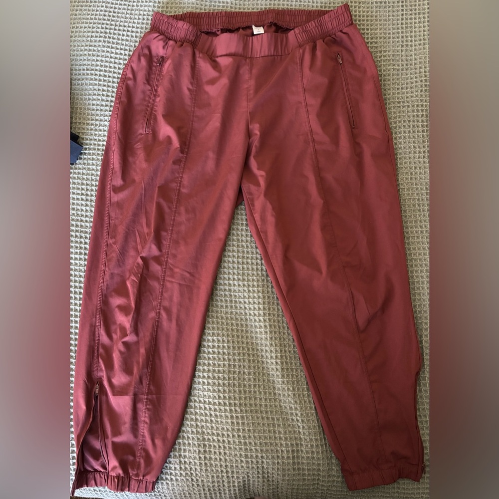 Old Navy Maroon athletic pants, size xl - Picture 3 of 6